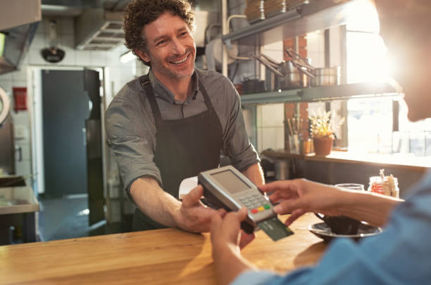 Menu digital restaurant : Comment booster vos ventes et améliorer l’expérience client ?